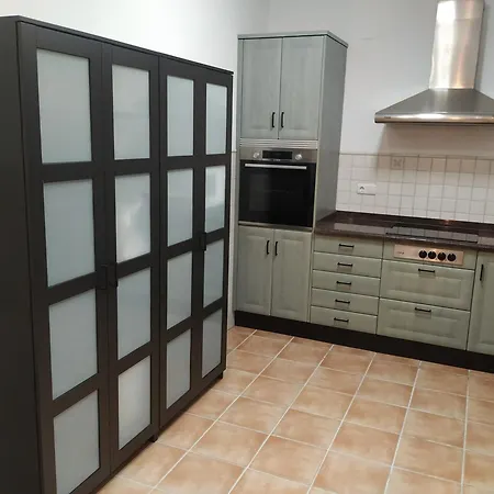 Marti Villa
